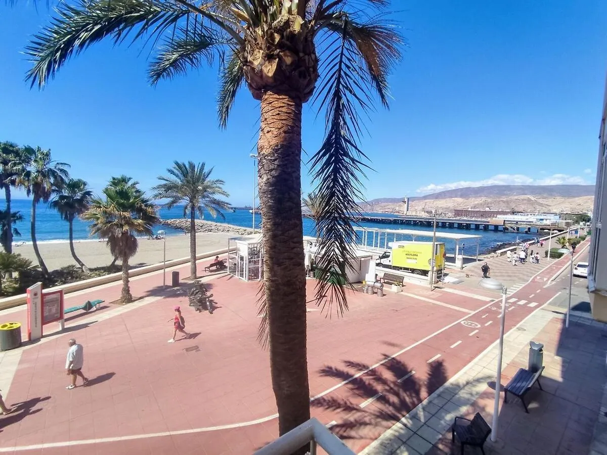 Garage Gratis Y En La Playa Apartment Almeria